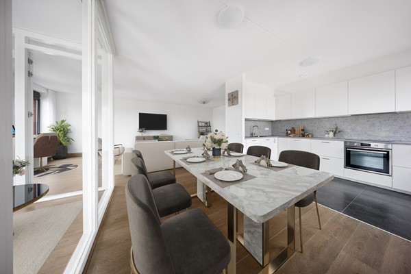 Medium property photo - Simon Carmiggelthof 176, 2492 JN Den Haag